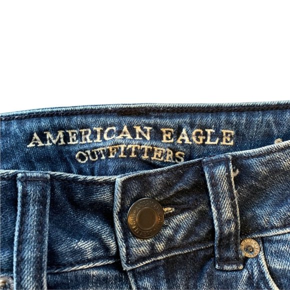 American Eagle Stretch Shortie Boho Floral Embroidered Denim Shorts - Picture 3 of 6